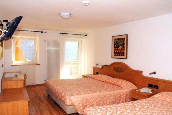 Hotel Rosa Wellness & Spa Vigo di Fassa Εξωτερικό φωτογραφία